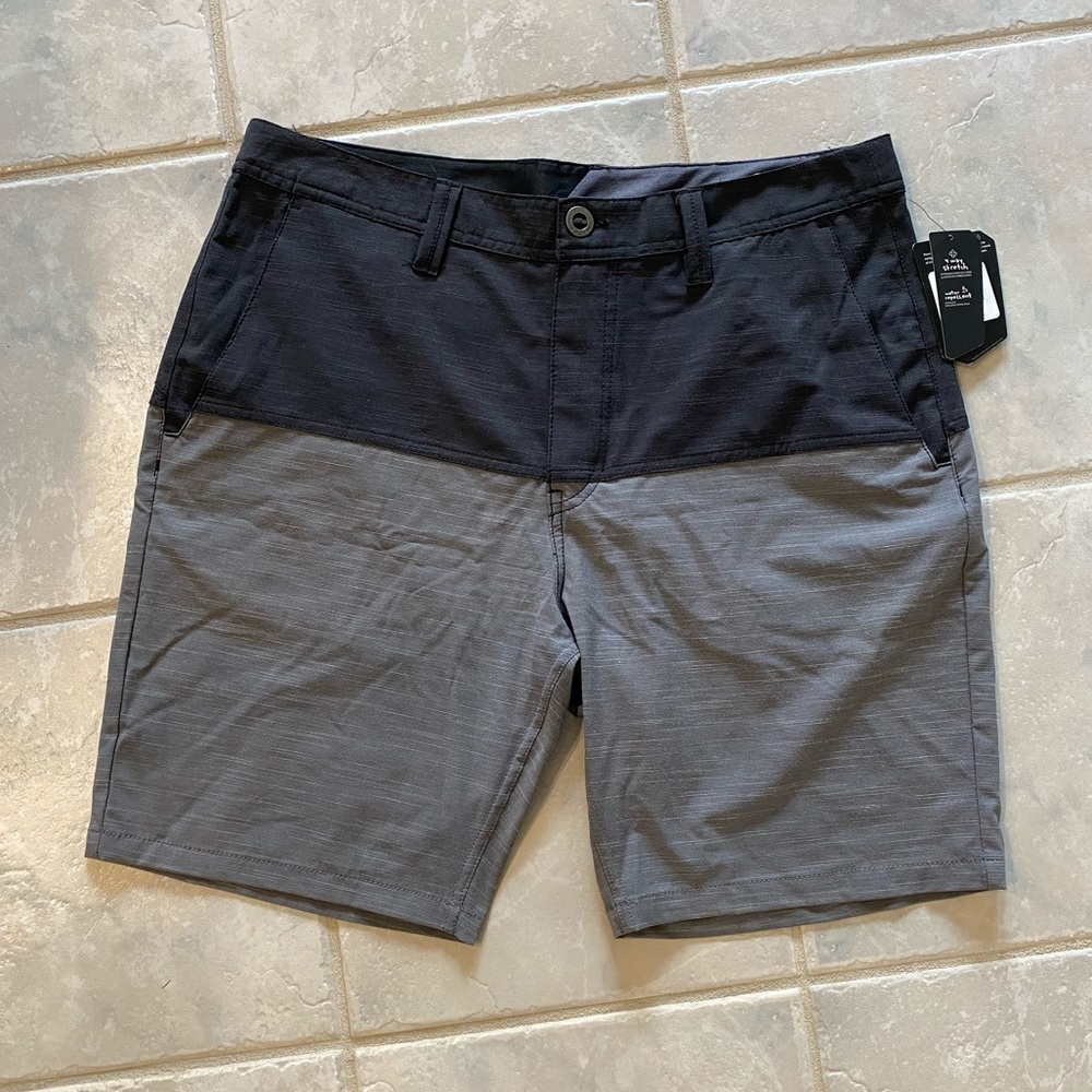 BRAND NEW MENS SHORTS